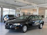Volkswagen Passat Variant Trendline*KLIMAAUT.*AHK*TEMP.*SHZ - Volkswagen Passat Variant: Trendline