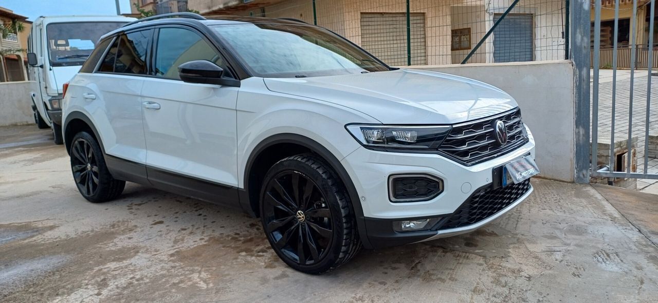 Volkswagen T-Roc 1.6 Advanced Sport Night Editio imagem 2