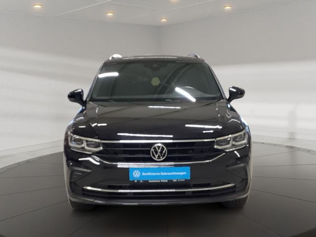 Tiguan Active 2,0 TDI 110 kW DSG  Matrix, AZV, H