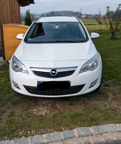 Opel Astra Sports Tourer