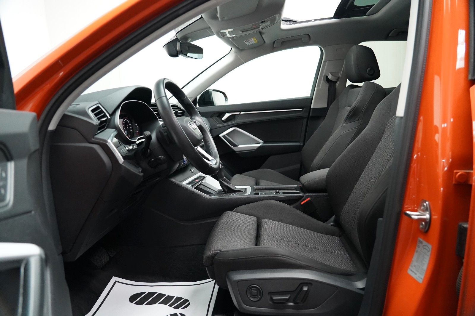 Audi Q3 Sportback 35TDI S line PANO MATRIX ESITZE KAM foto 16