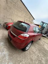 Opel Astra 2.0 Turbo 147kw - Opel Astra: 14 Turbo