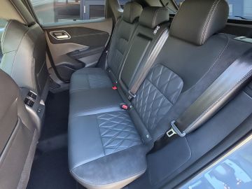 Nissan Qashqai Tekna°Premium Paket°HUD*Pano*Navi*Leder*