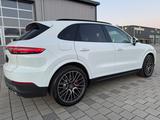 Porsche Cayenne S Top Zustand - Porsche Gebrauchtwagen in Freiburg