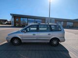 Hyundai Trajet - Hyundai Trajet mit Benzin-Antrieb