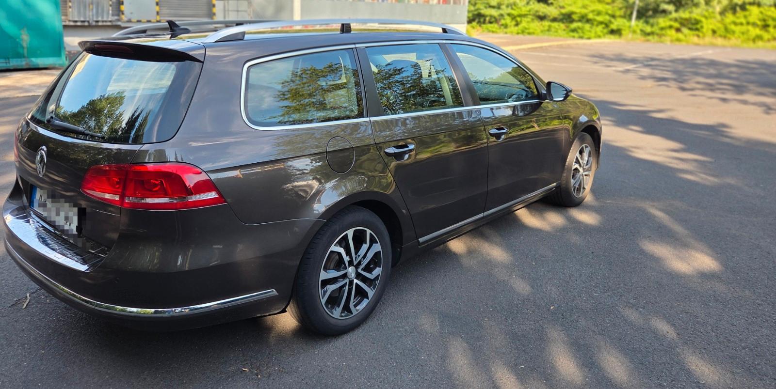Volkswagen Passat 2012 — photo 6
