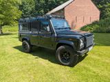 Land Rover Defender 110 TD4 Station Wagon SE  - Land Rover Defender aus 2014