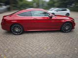 Mercedes-Benz  C 300 Coupé AMG Line  - Mercedes-Benz CE 300: Coupé