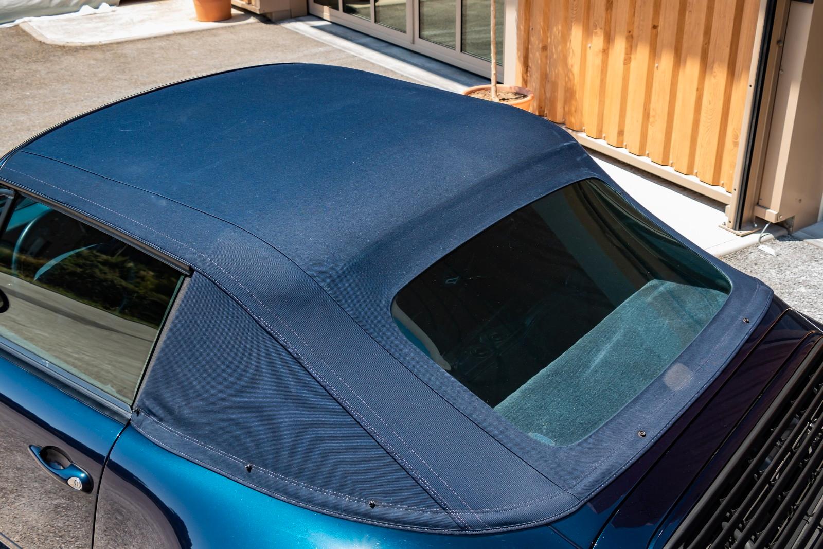 Porsche 993 Carrera Cabriolet