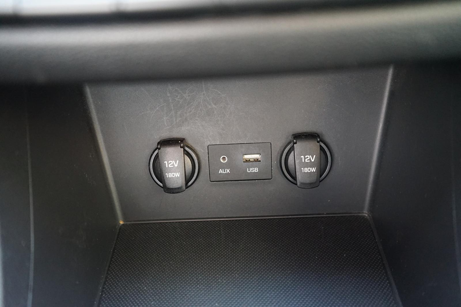 Hyundai i30 1.4 Pure Tempomat PDC Klima Tagfahrlicht USB