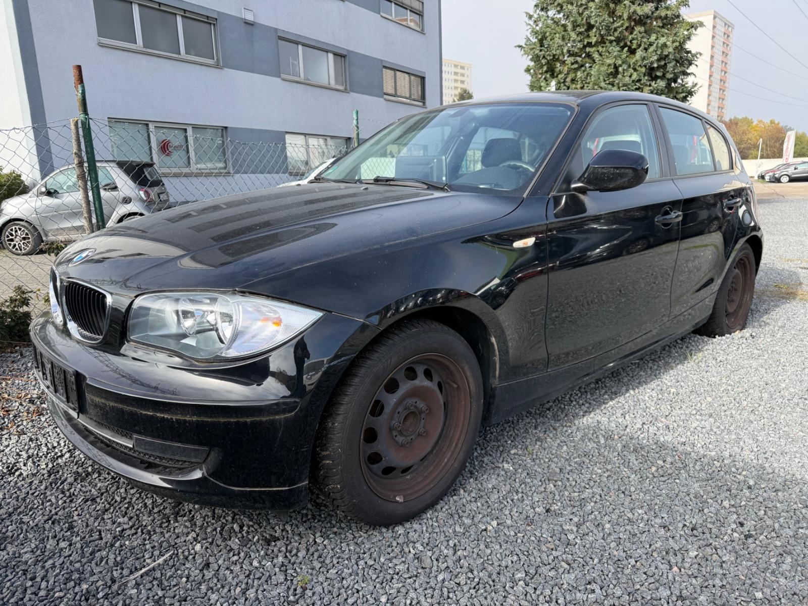 BMW 116, 2009