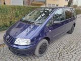 Volkswagen VW Sharan Mini-Camper - gebrauchte VW Sharan aus dem Jahr 2000
