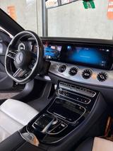 Mercedes-Benz E Klasse 300 AMG - Mercedes-Benz 300: AMG