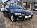 BMW 320d  Touring xDrive - BMW 320 aus 2011: Kombi, 320d