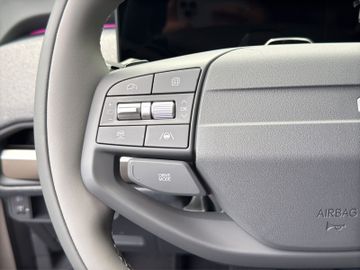 Kia EV3 58,3kWh Earth WP 360 Kamera 19" Elek. Heckkl