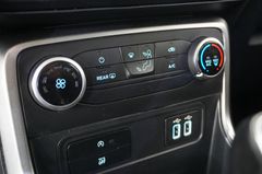 Fahrzeugabbildung Ford EcoSport 1.0 TITANIUM NAVI/LED/KAMERA/TEMP/NEBEL