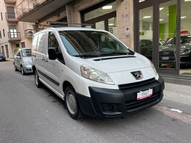 Peugeot Expert 2.0 HDi 120CV