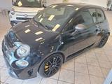 Abarth 695 1.4 t-jet Competizione 180cv auto - Abarth 695 mit Benzin-Antrieb: Automatik