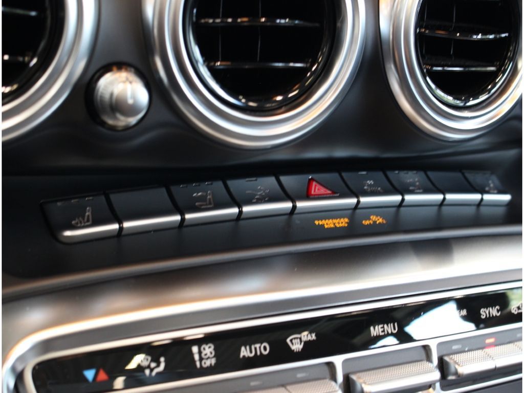 Fahrzeugabbildung Mercedes-Benz AMG GT Roadster TOP Zustand*LED*Kamera*Burmester