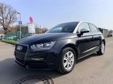 Audi A1 Sportback attraction - Audi A1 Attraction mit Benzin-Antrieb