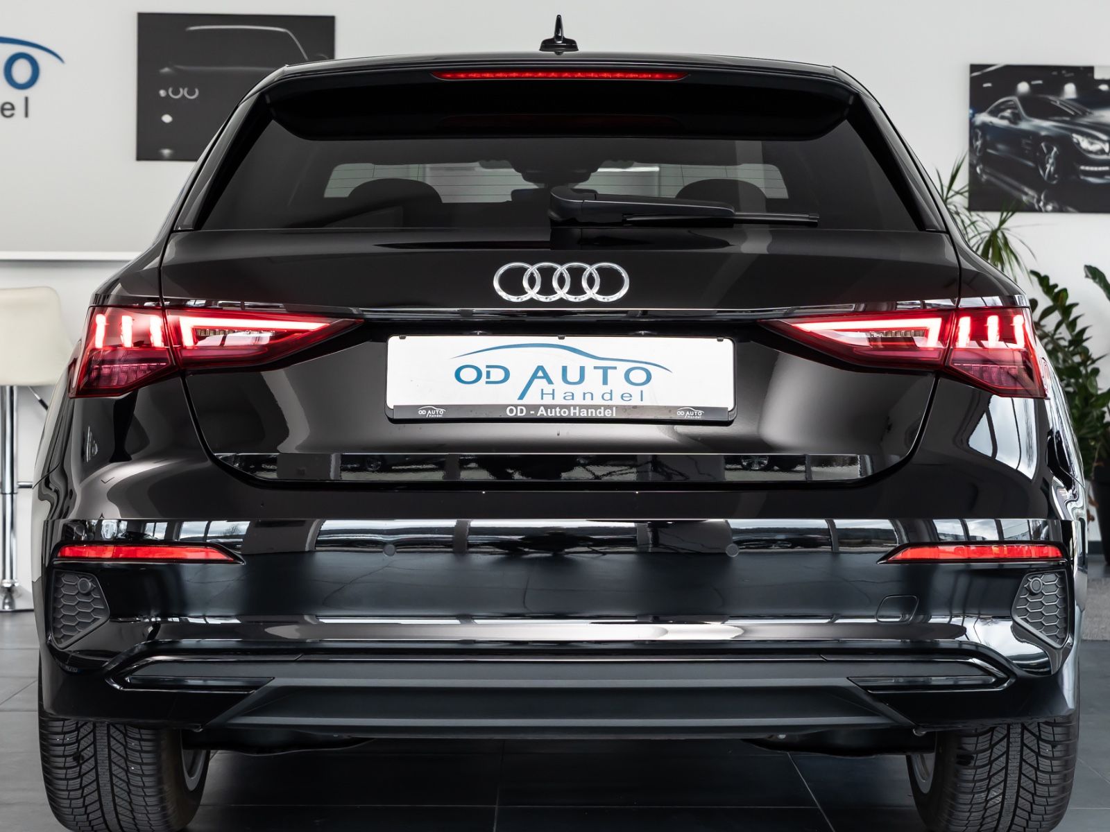 Audi A3 Sportb. 35 TFSI advanced Virtual/Optik Paket imagem 3