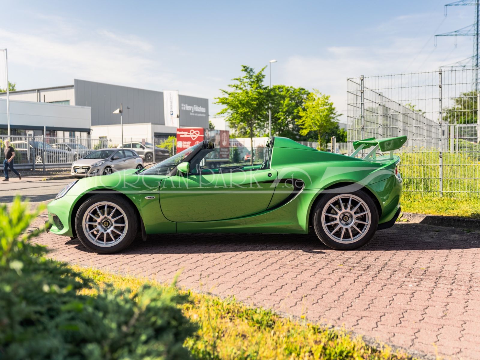 Fahrzeugabbildung Lotus Elise SPORT 220