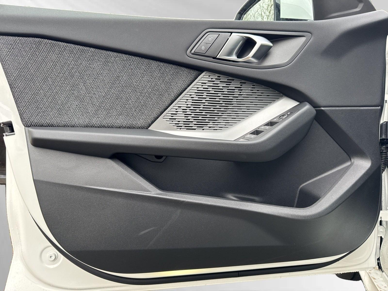 BMW 1 Series M Sport Exterieur Parkass. DrivingAssist., миниатюра 13
