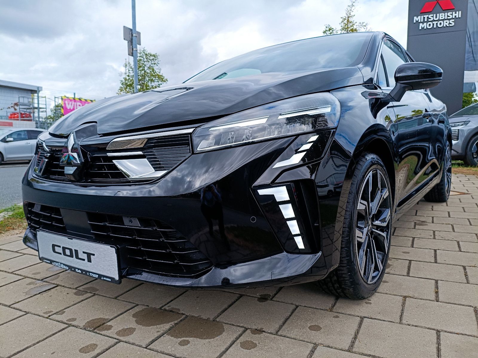 Mitsubishi Colt Edition MT Navigation