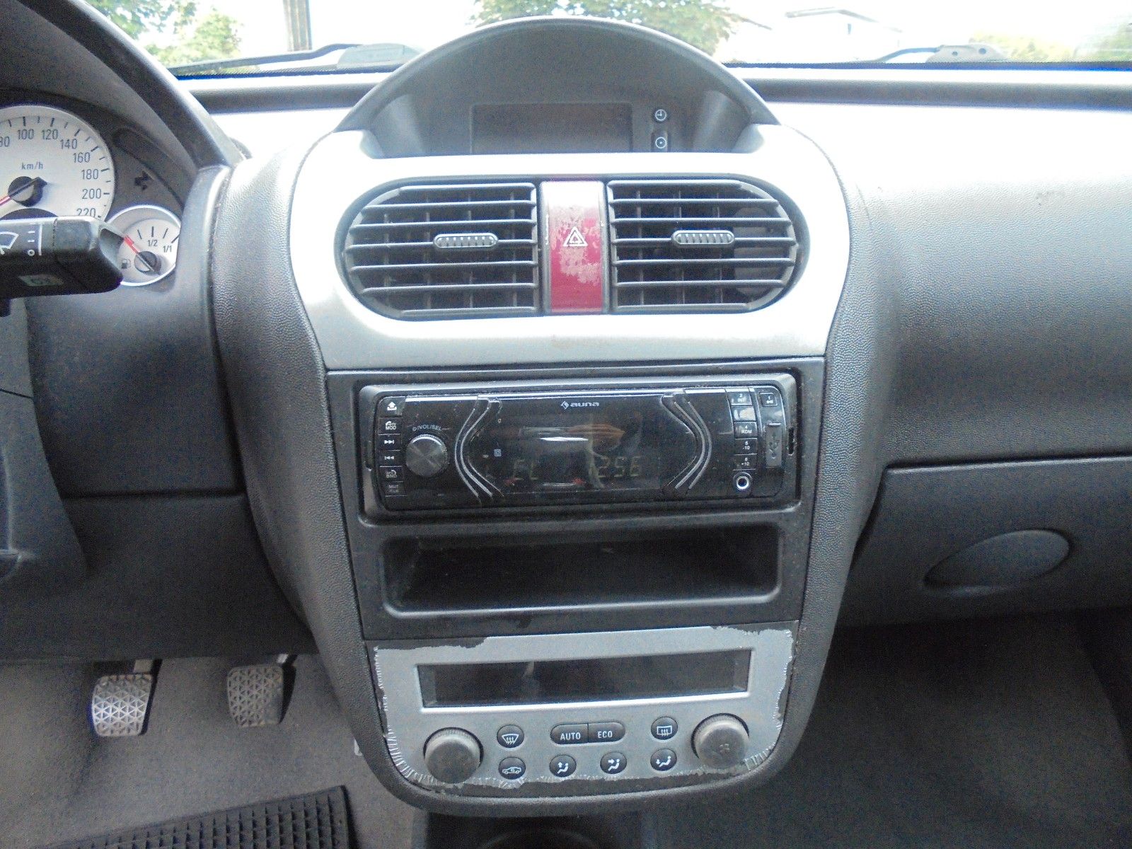 Fahrzeugabbildung Opel Corsa C/Klimaautomatik/Service Neu