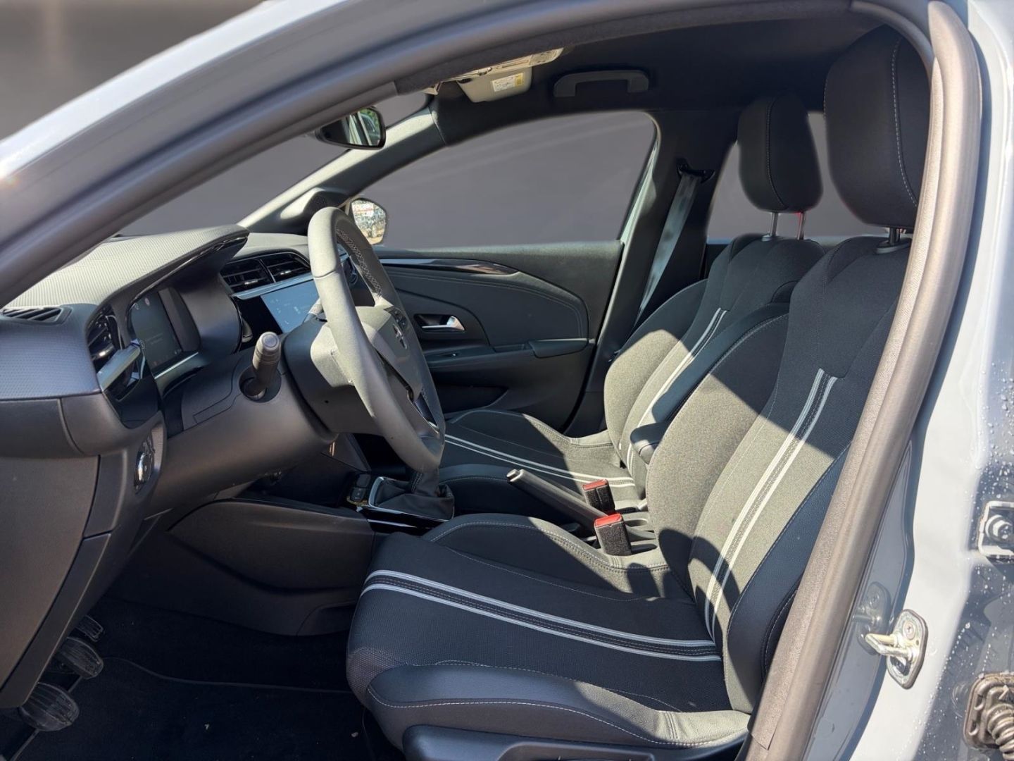 Fahrzeugabbildung Opel Corsa F GS, Allwetterr.Sitzheizung,Kamera LED DA