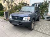 Toyota Landcruiser J95, Kaum Rost - Toyota: Landcruiser
