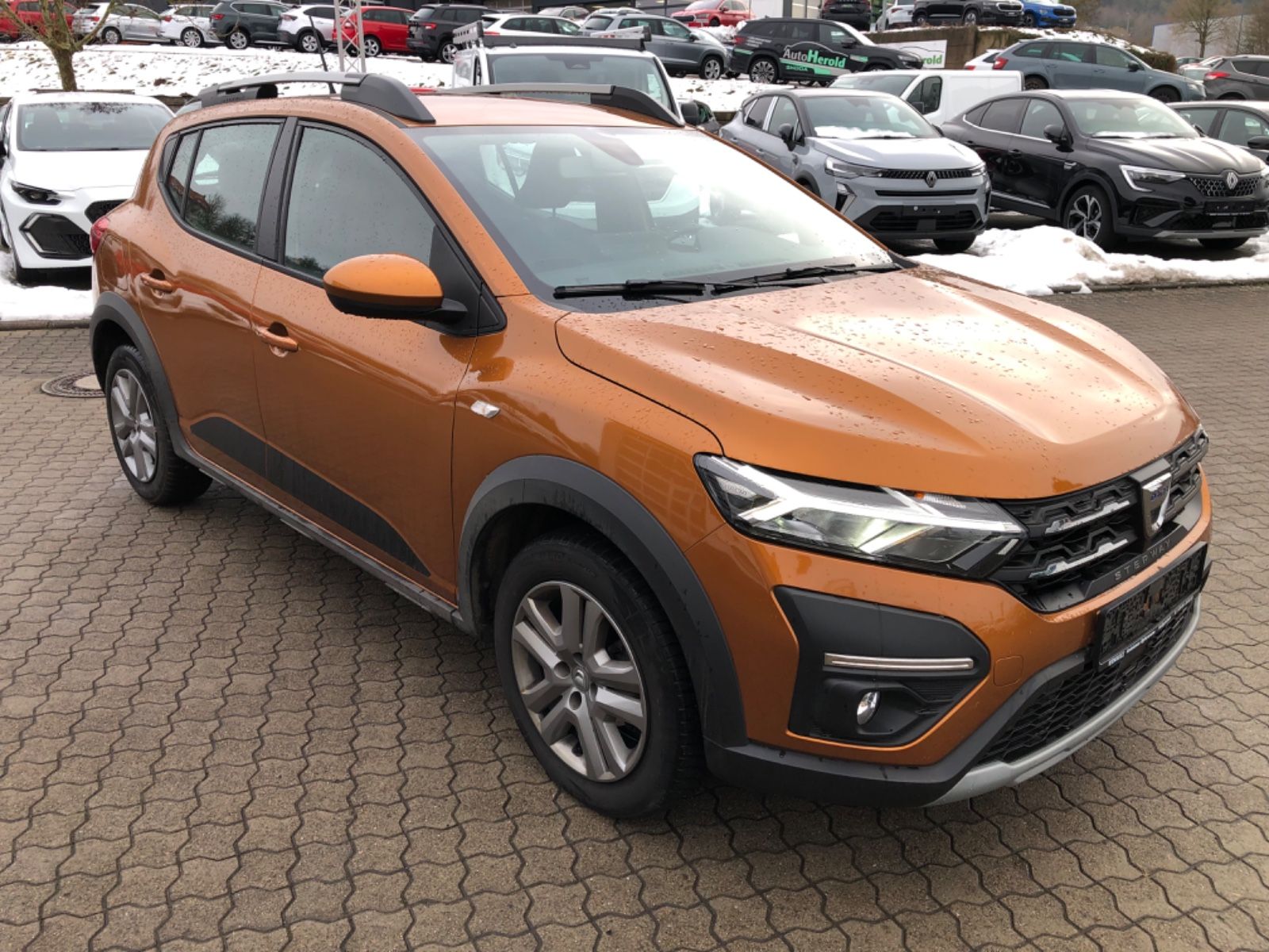 Dacia Sandero - Bild 8