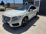 Mercedes-Benz Mercedes-benz GLA 220 CDI Automatic 4Matic Premi - Mercedes-Benz GLA 220 Kombi Gebrauchtwagen