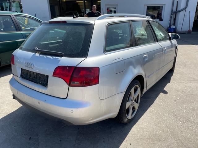 Audi A4 2006 — photo 6