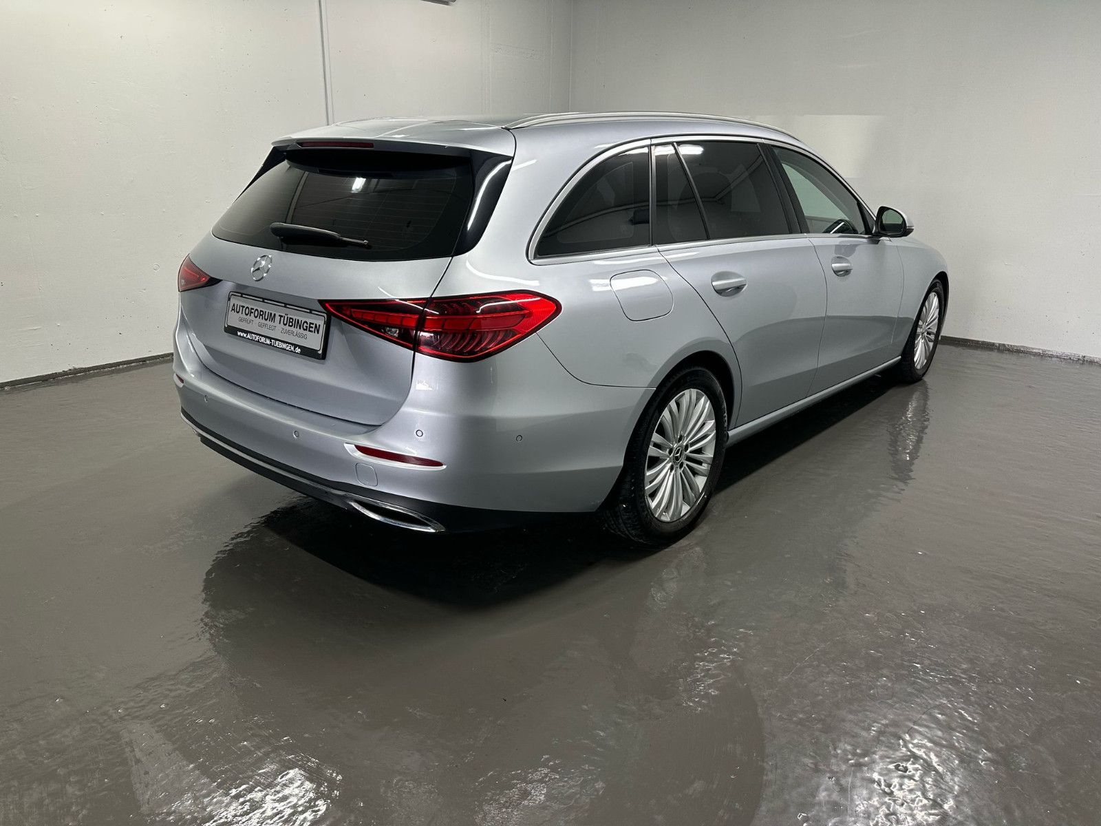 Fahrzeugabbildung Mercedes-Benz C 200 d T Auto AVANTGARDE*KAMERA*DISTRO*SPUR*AHK