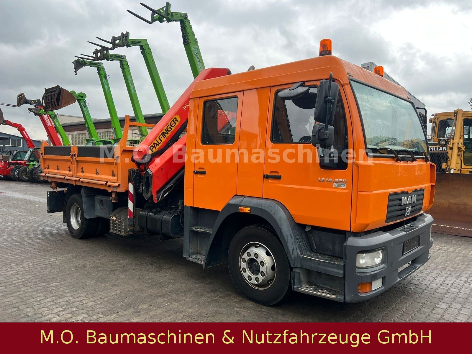 Fahrzeugabbildung MAN LE 14.220/Palfinger PK 12502/3.Seitenkipper/Doka