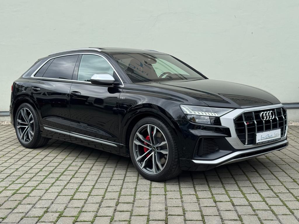 Audi SQ8 TFSI quattro  "Top-Ausstattung" NP 136 T€..