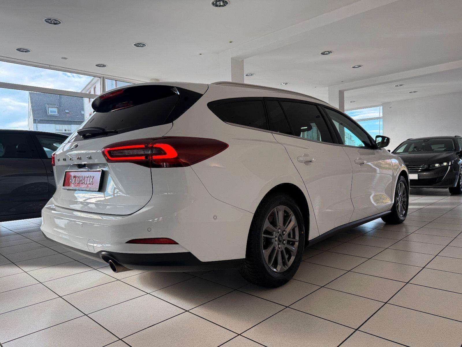 Ford 2024 - AUTOMATIK FAMILIENKOMBI. PERFEKT + AHK.