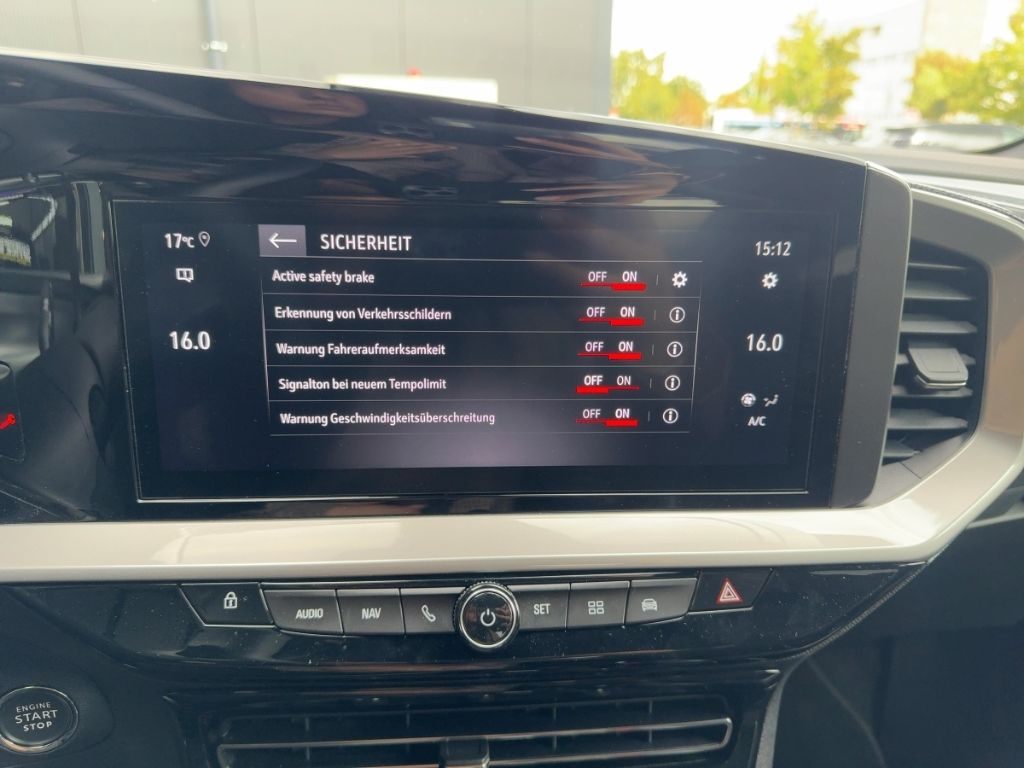 Fahrzeugabbildung Opel Mokka GS, NAVI, Allwetter, Apple CarPlay / Andro