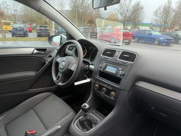 Volkswagen Golf VI Trendline+Klima+SHZ+Sch.Dach+AHK+Gar.