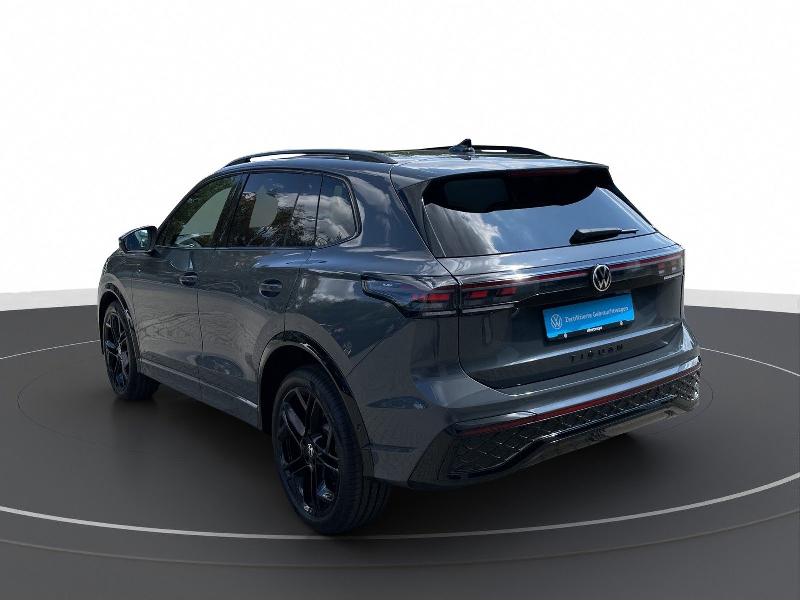 Volkswagen Tiguan 2.0 TSI 4Motion R-Line DSG AHK MATRIX LM foto 2