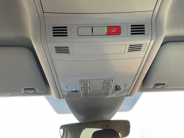 Touran Active 2.0 TDI Navi ACC Apple CarPlay