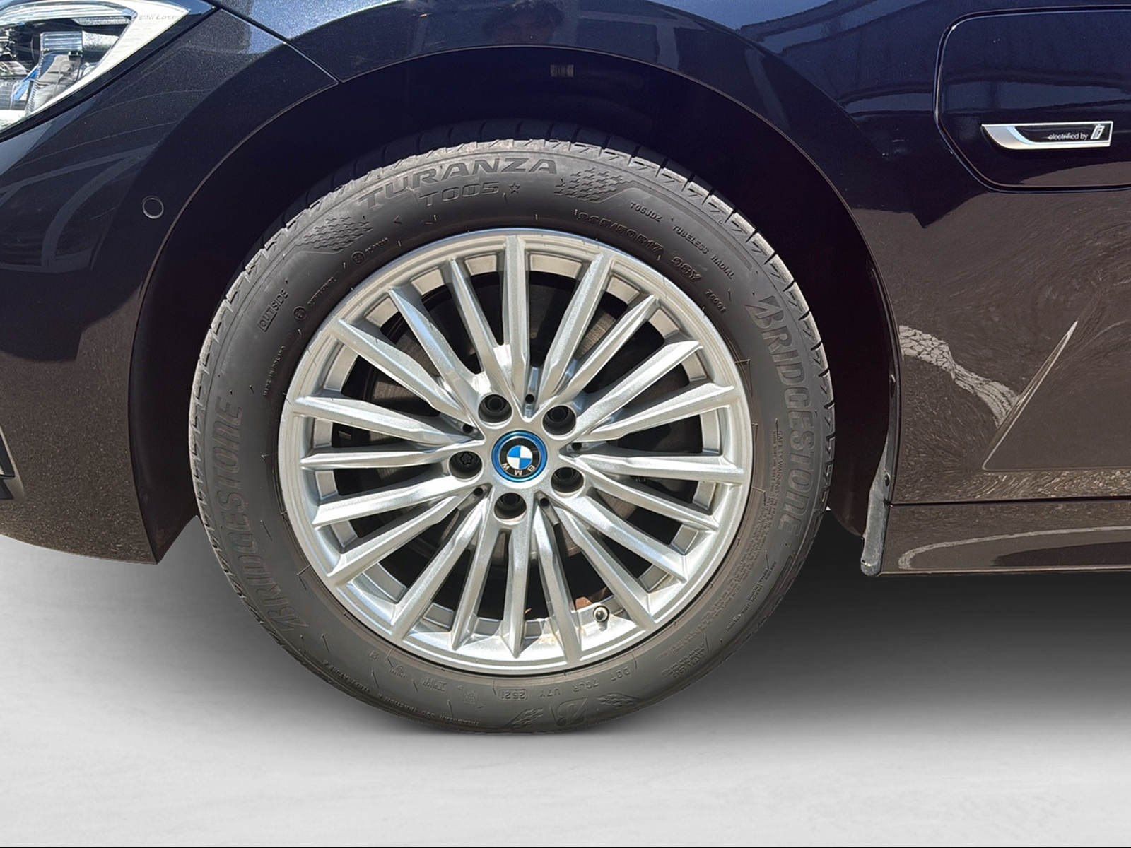 BMW 320e xDrive Touring Luxury Line foto 7