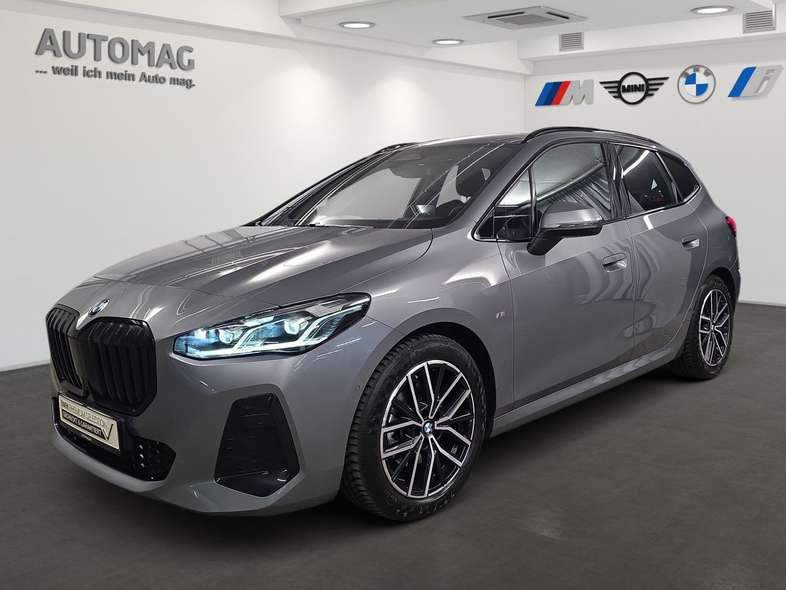 BMW 220 Active Tourer - Bild 1