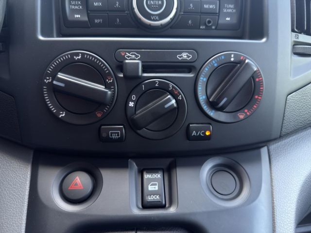 Nissan NV200 Evalia Kombi Premium 1.6 °AHK°Klima°NSW°