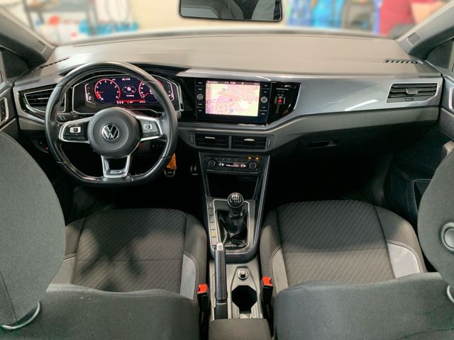 Polo 1.0 TSI R-LINE +KAMERA+NAVI+DCP+APP+ACC+ALU