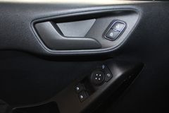 Fahrzeugabbildung Ford Fiesta Cool & Connect 5trg KLIMA WinterPaket GJR