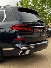 BMW X7 - 6