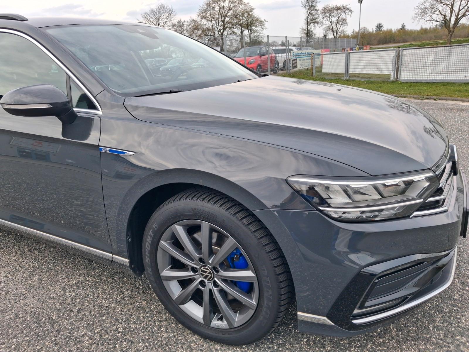 Volkswagen Passat Variant GTE * R-Kamera* LED*