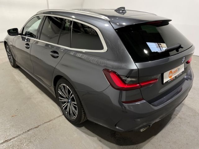 BMW 320 e Touring M Sport Automatik EU6 Leder LED AC foto 2